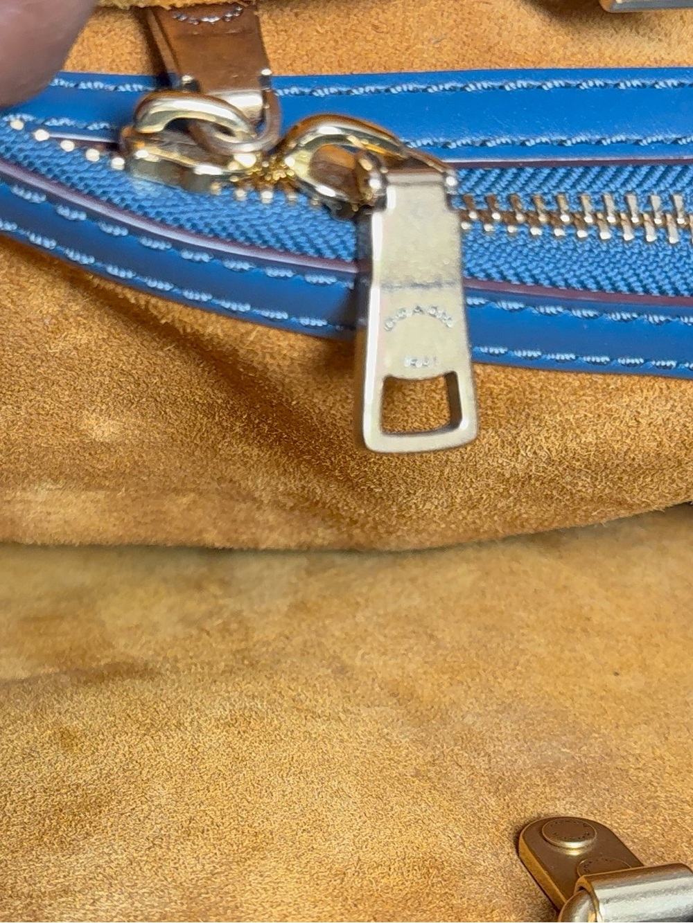 ✨ Coach 1941 Rogue Satchel - Glovetanned Leather - Style 20315 ✨Denim Colorway - Picture 8 of 13